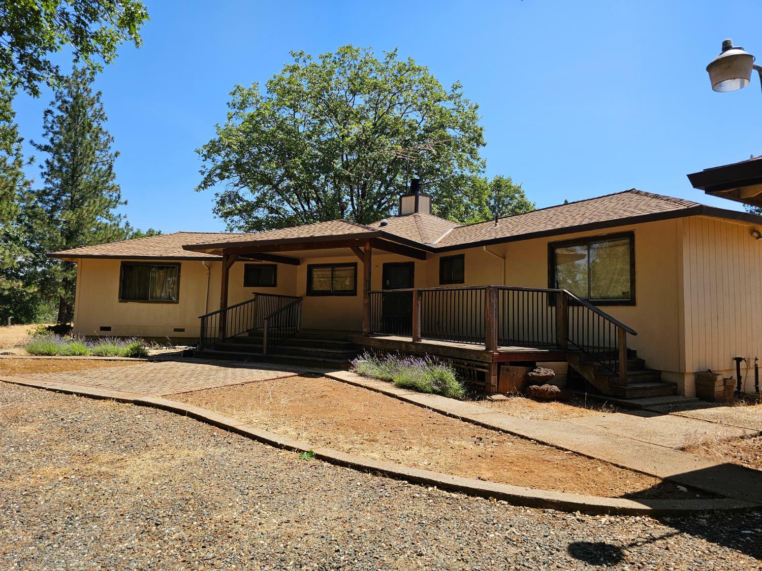 Property Photo: 14418 Frontier Lane CA 95949