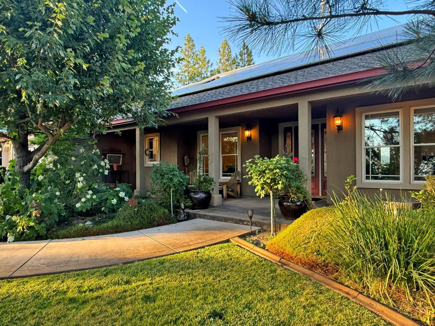 Property Photo: 2125 Bear Rock Road CA 95667