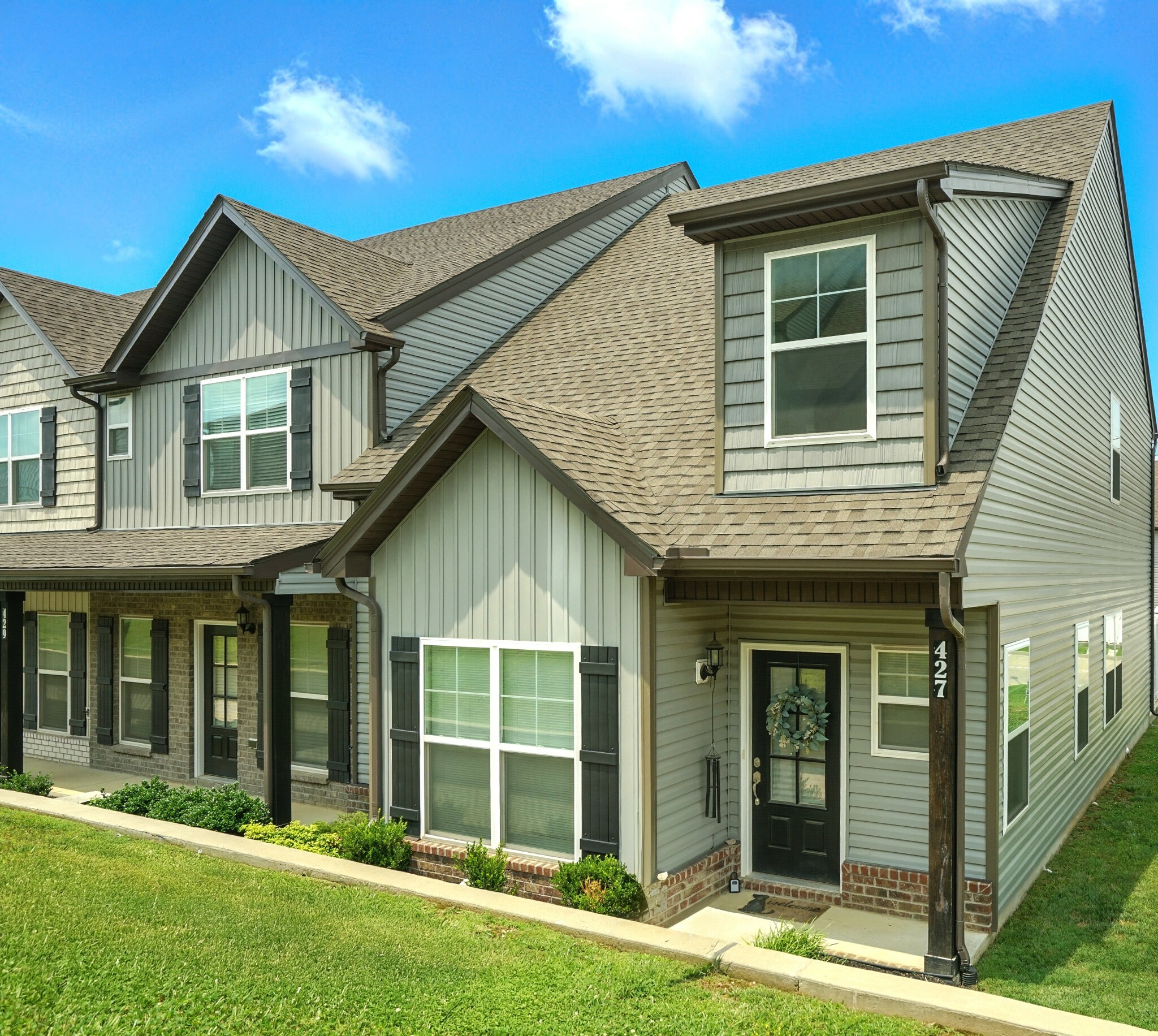 Property Photo: 427 Rick McCormick Dr TN 37086