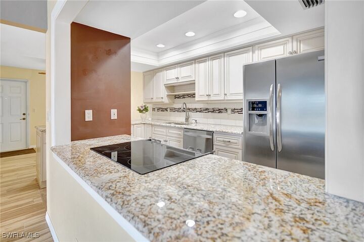 Property Photo:  4210 SE 20th Place C2  FL 33904 