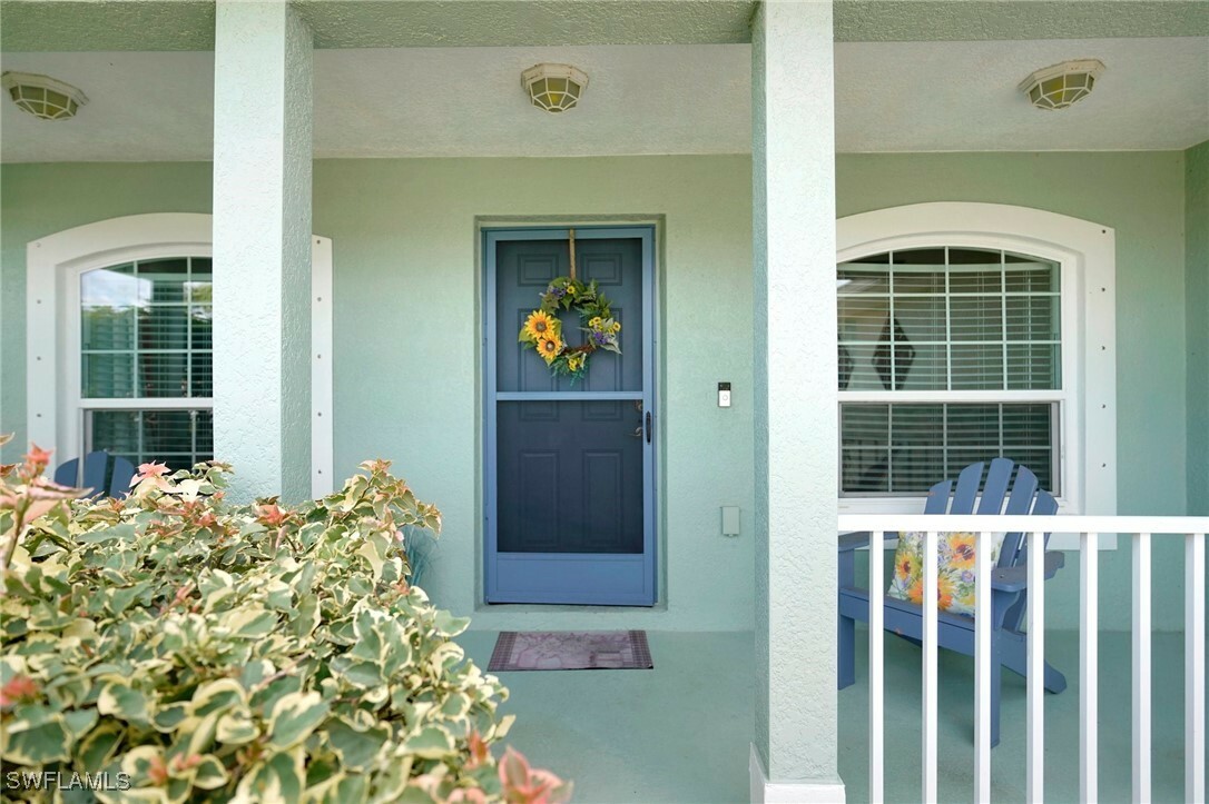 Property Photo: 3001 NE 5th Avenue FL 33909