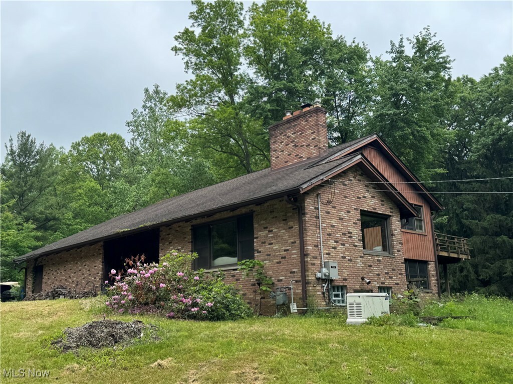 Property Photo: 9999 Kirtland Chardon Road OH 44024