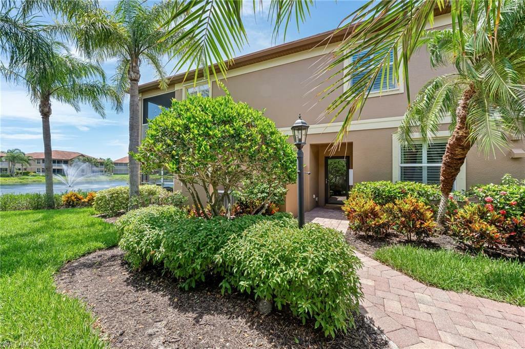 Property Photo: 6666 Alden Woods Cir 101 FL 34113