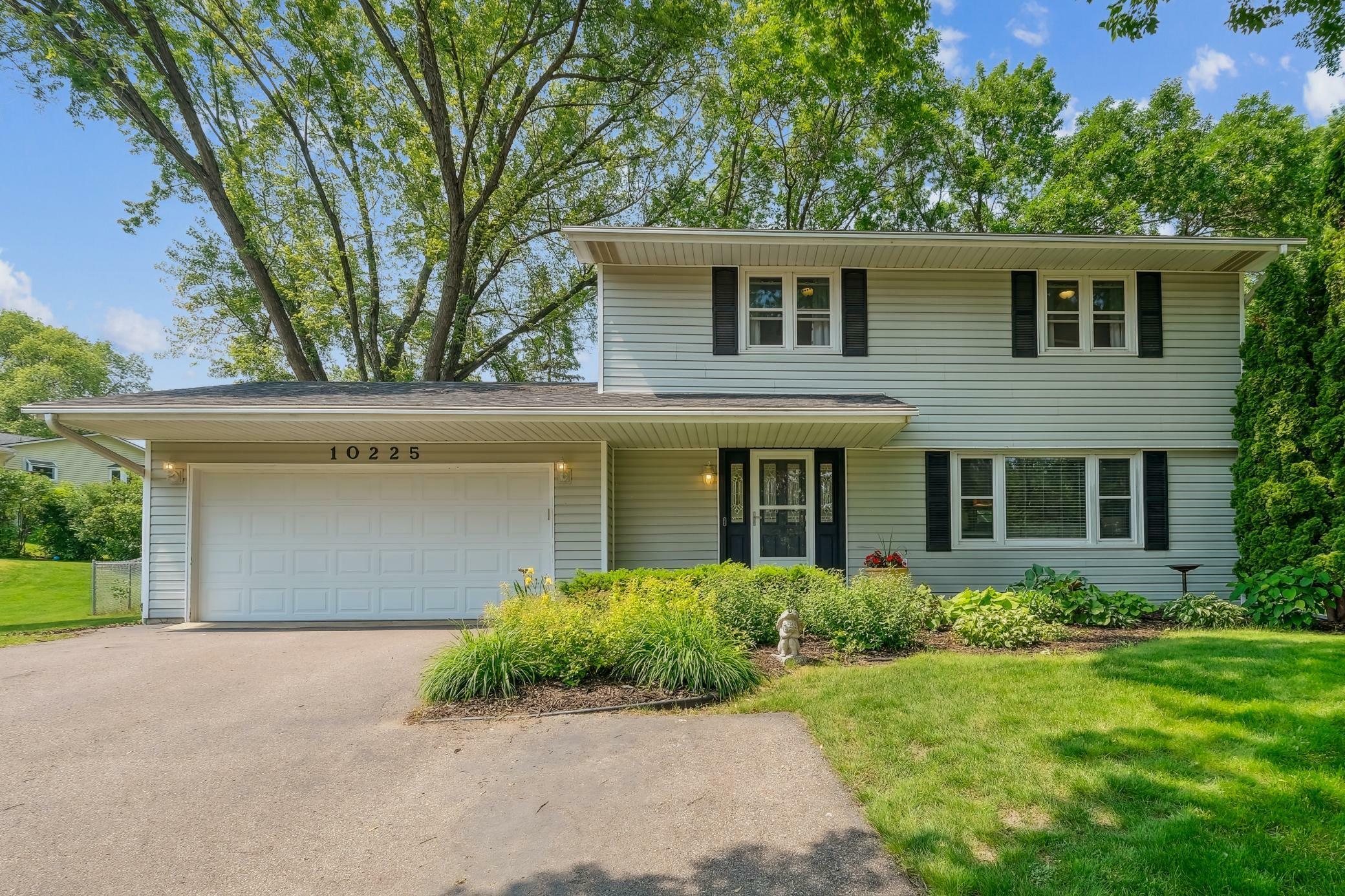 Property Photo: 10225 38th Court N MN 55441