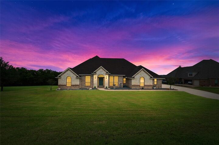 3217 S Bay Breeze Lane  Fort Worth TX 76179 photo
