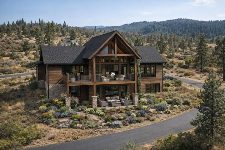 Property Photo: 6335 Rustler Peak Way OR 97601