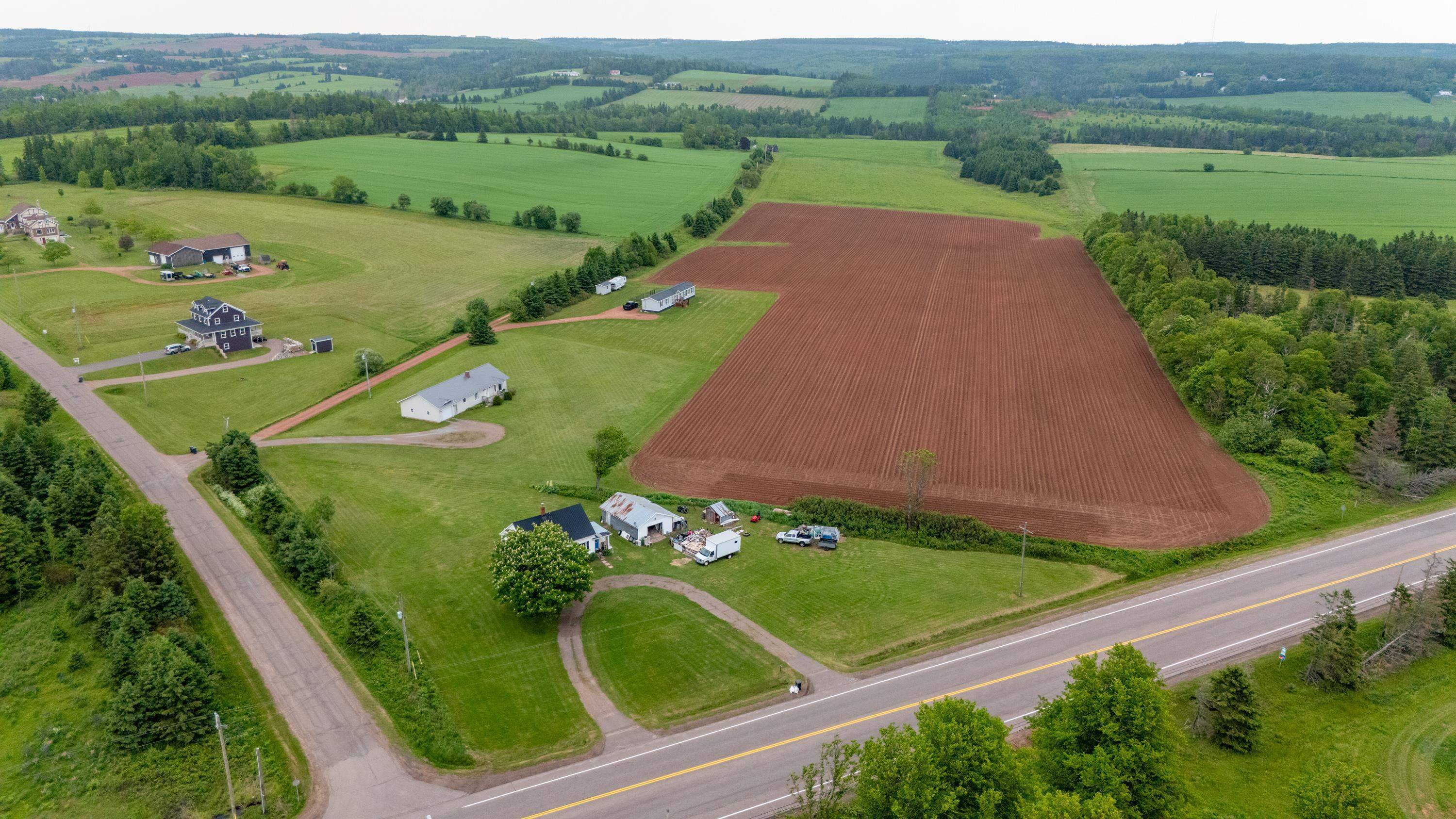 Property Photo: 19210 Trans Canada Highway PE C0A 1J0