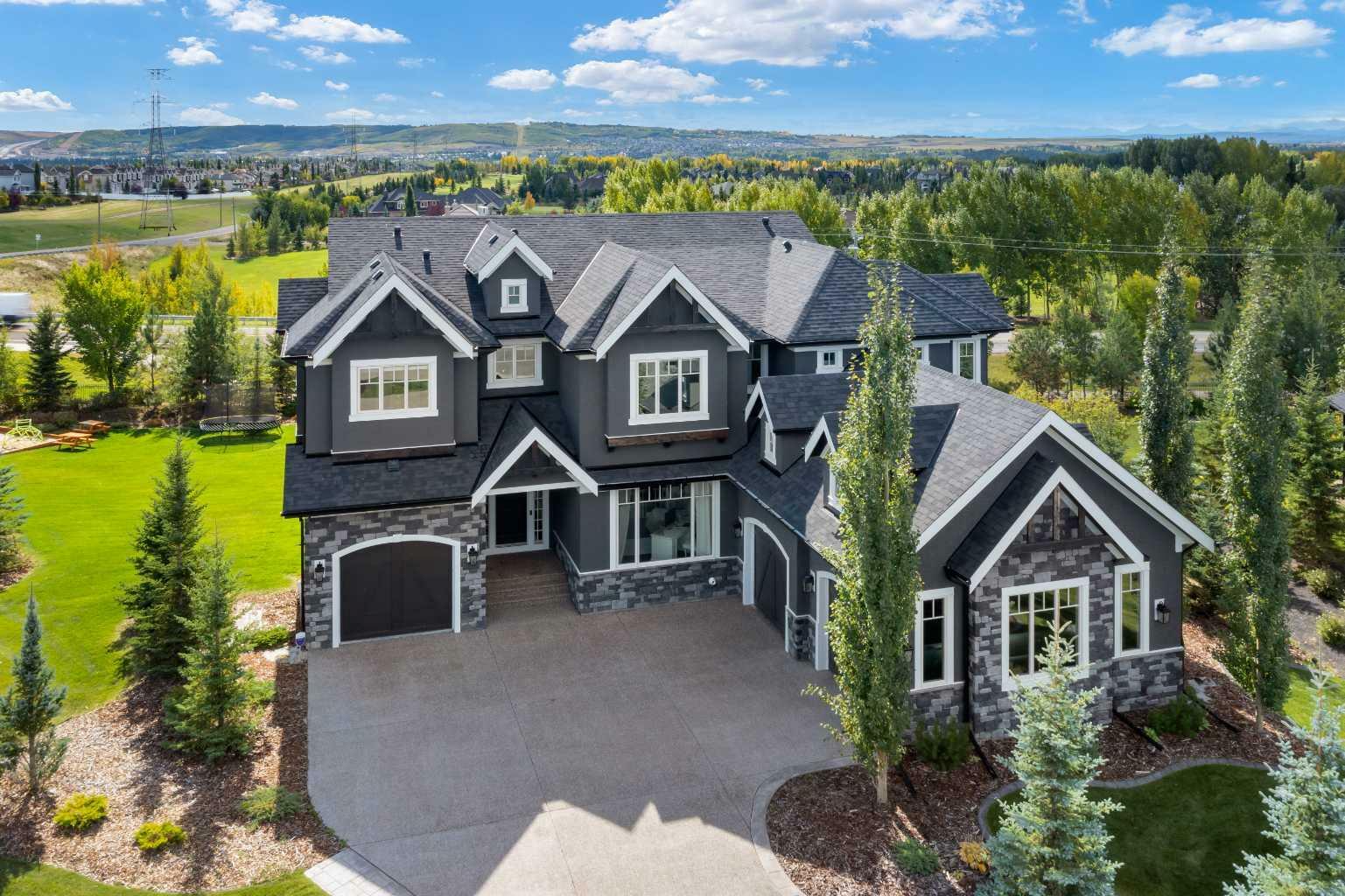 Property Photo: 172 Hillside Terrace AB T3L 0C9