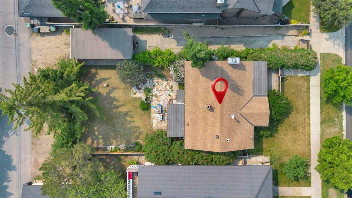 Photo de la propriété: 302 11 Street NW AB T2N 1X1