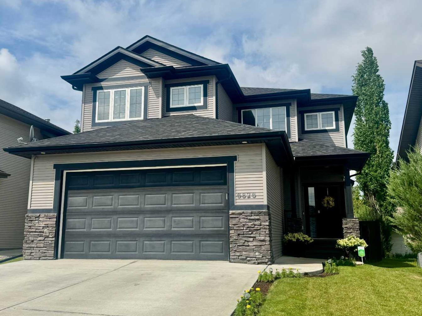 6826 59 Street Close  Rocky Mountain House AB T4T 1V9 photo
