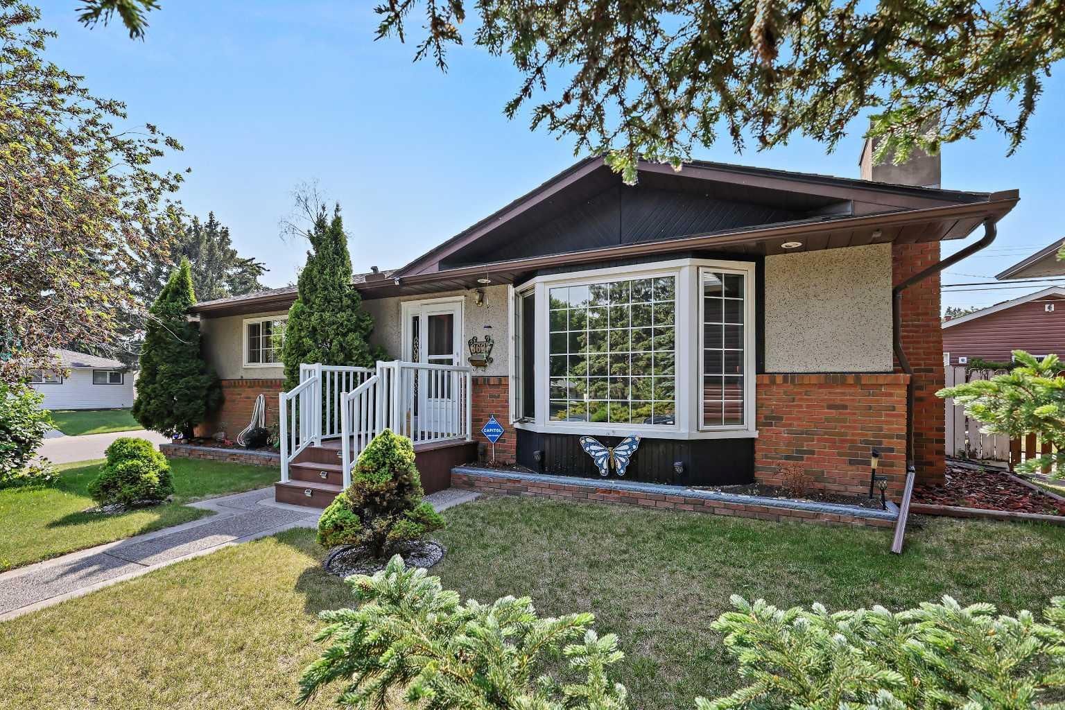 Property Photo: 8627 Athabasca Street SE AB T2H 1S2