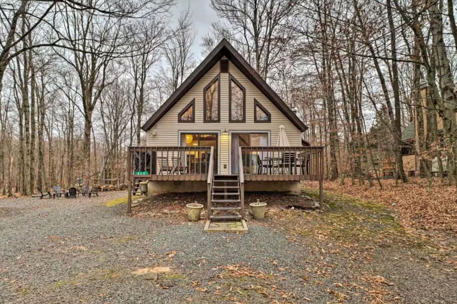 Property Photo: 460 Maxatawny Drive PA 18347