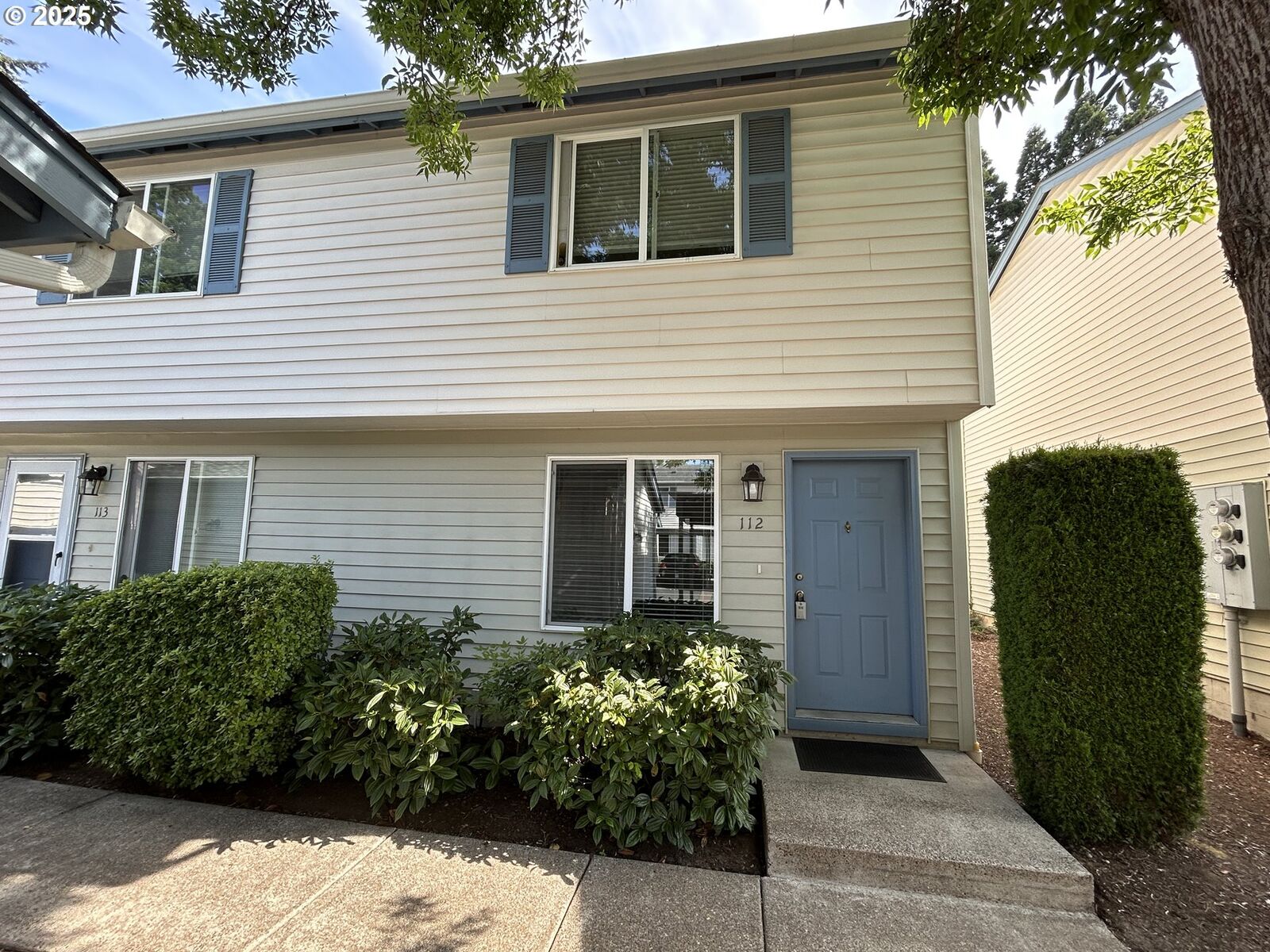 Property Photo:  4792 NE Lancaster Dr #112  OR 97305 