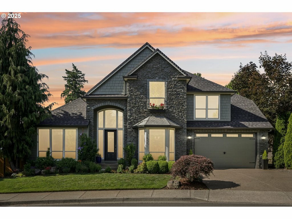 915 NE 36th Ave  Camas WA 98607 photo
