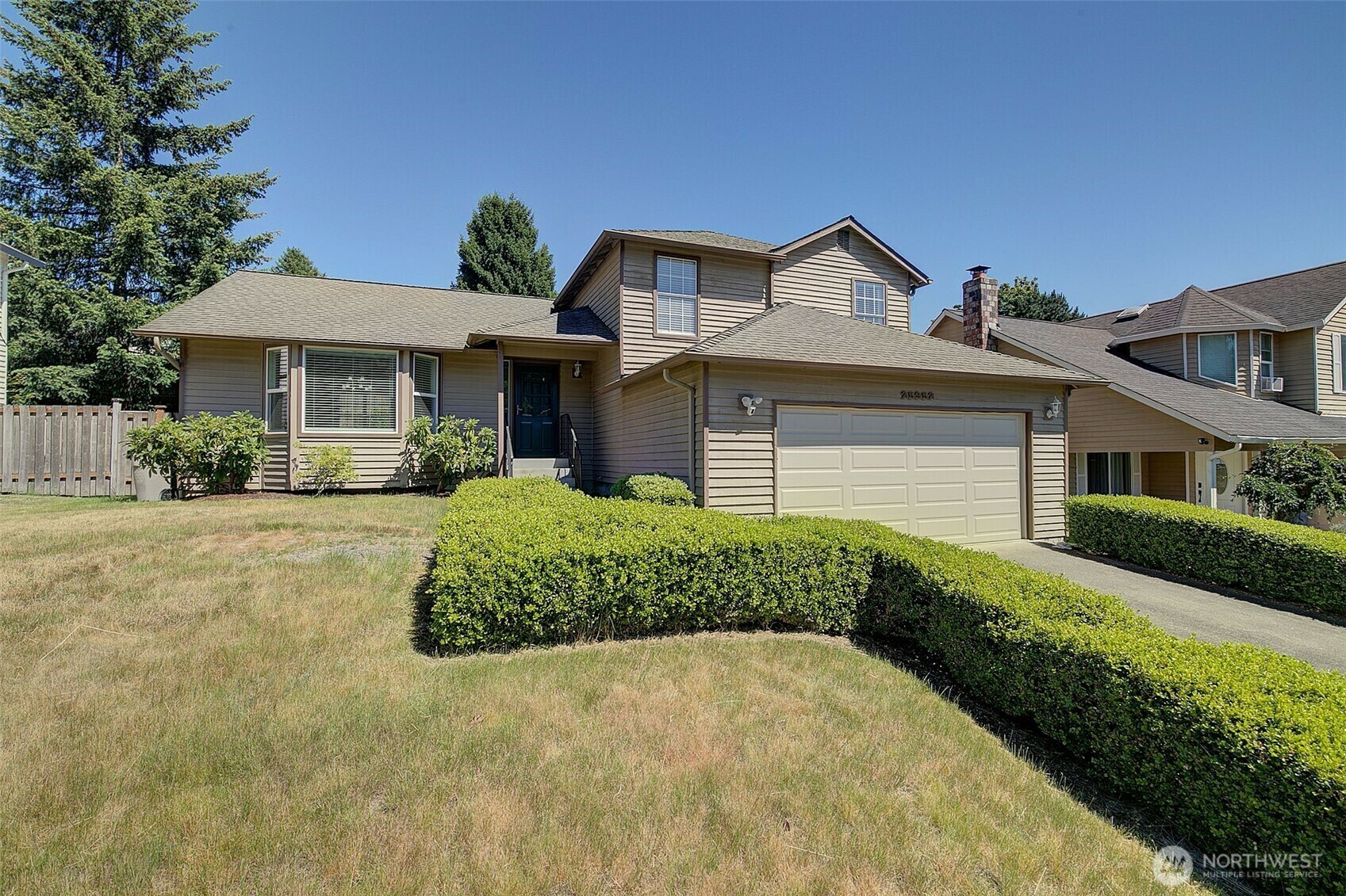 Property Photo: 25952 118th Place SE WA 98030