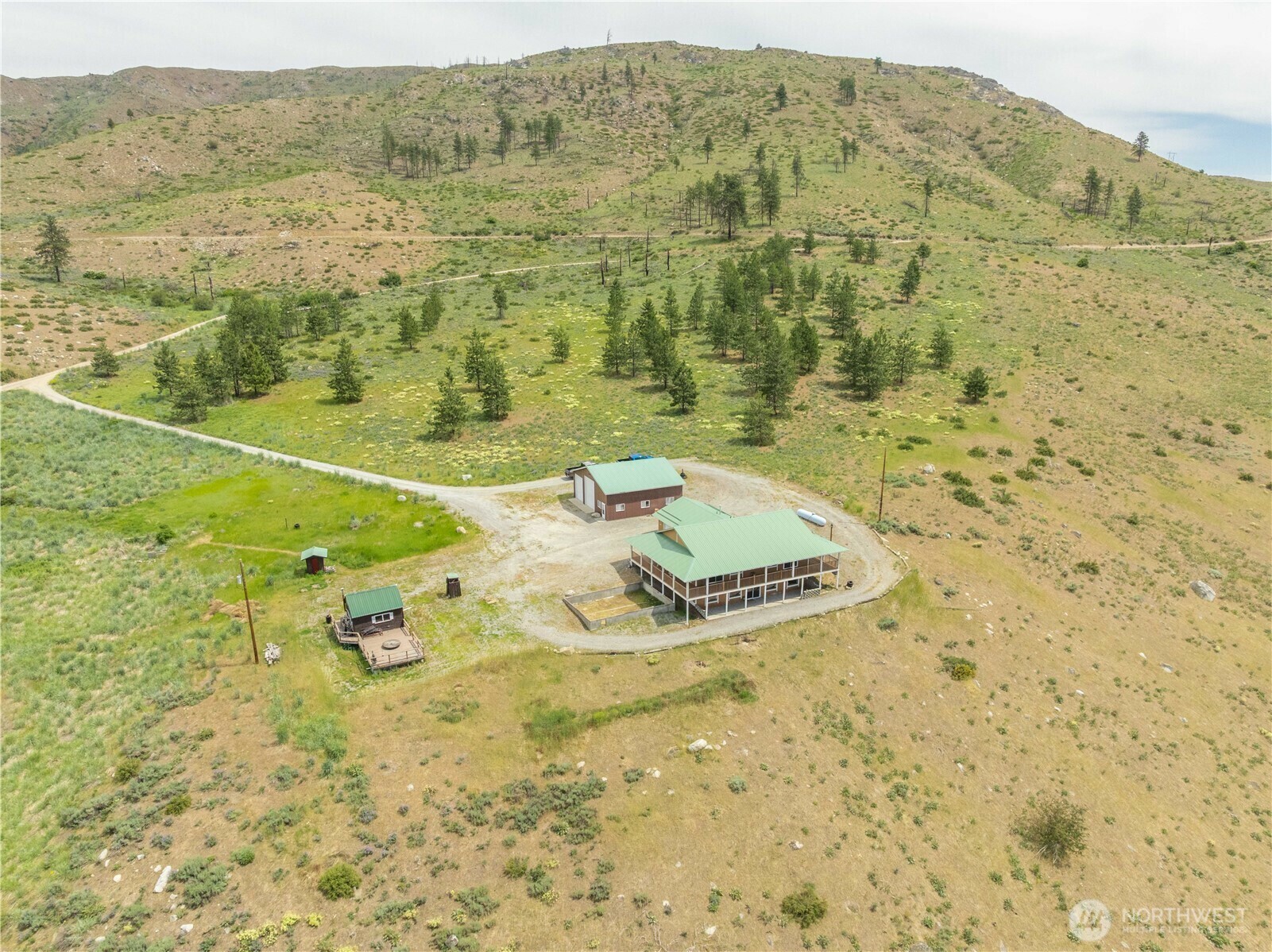 Property Photo: 29 Barn Dance Drive WA 98846