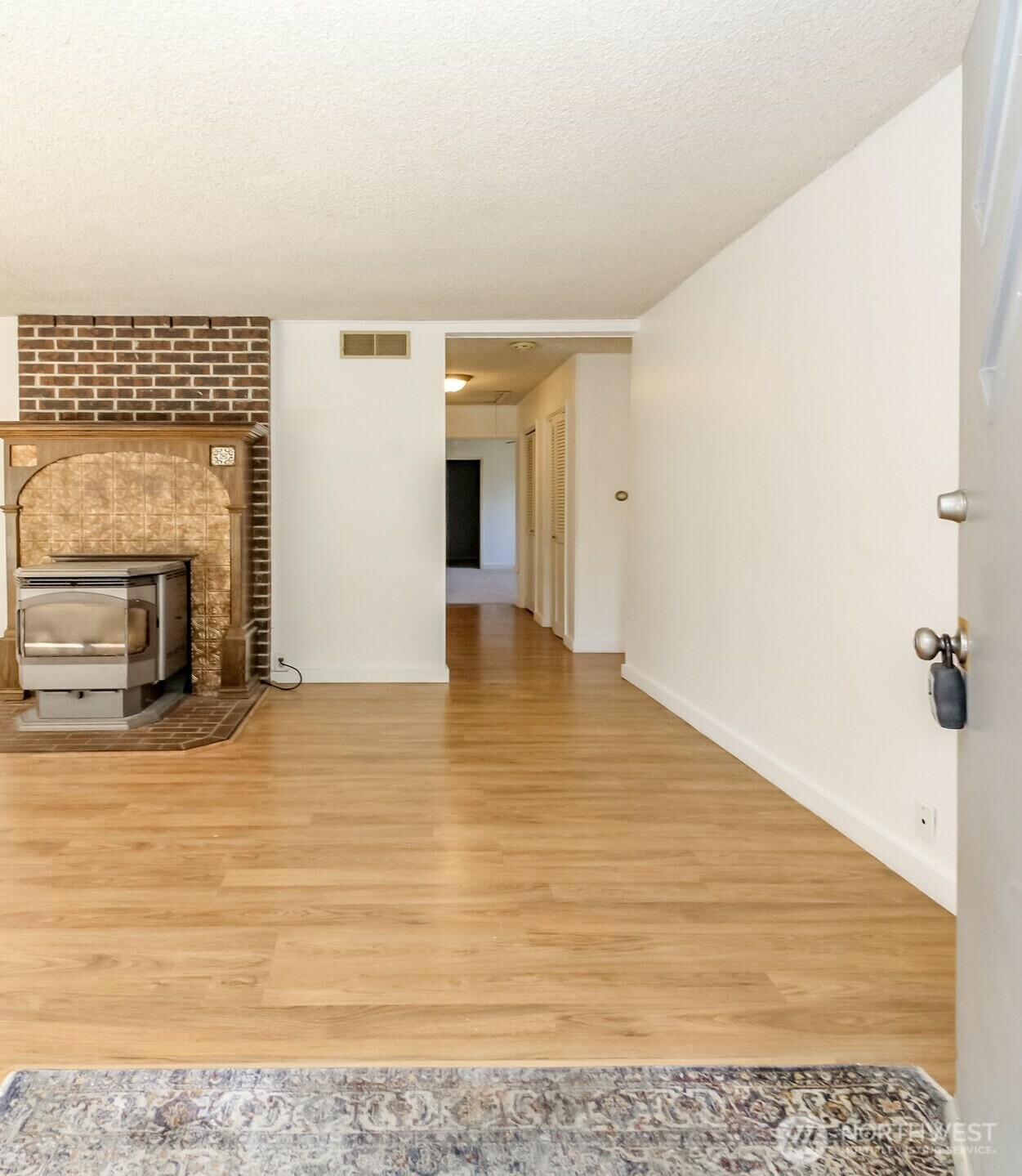 Property Photo: 14523 Pioneer Way E WA 98372