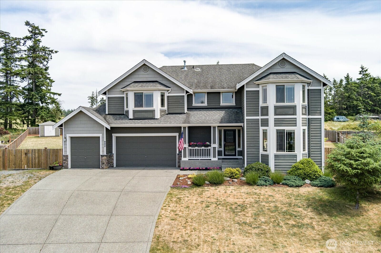 Property Photo: 990 Cove View Circle WA 98277