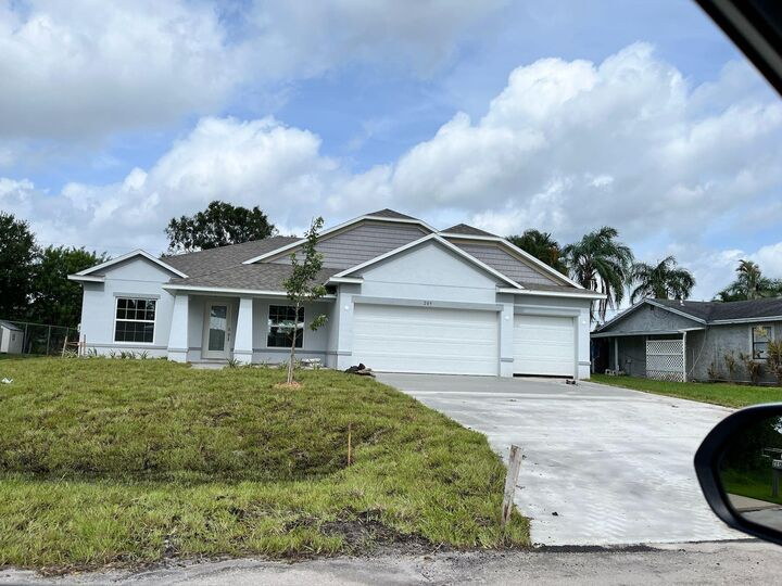 209 SW Christmas Terrace  Port Saint Lucie FL 34984 photo