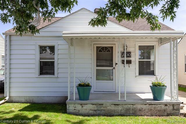 Property Photo: 2530 Norman Street MI 48122