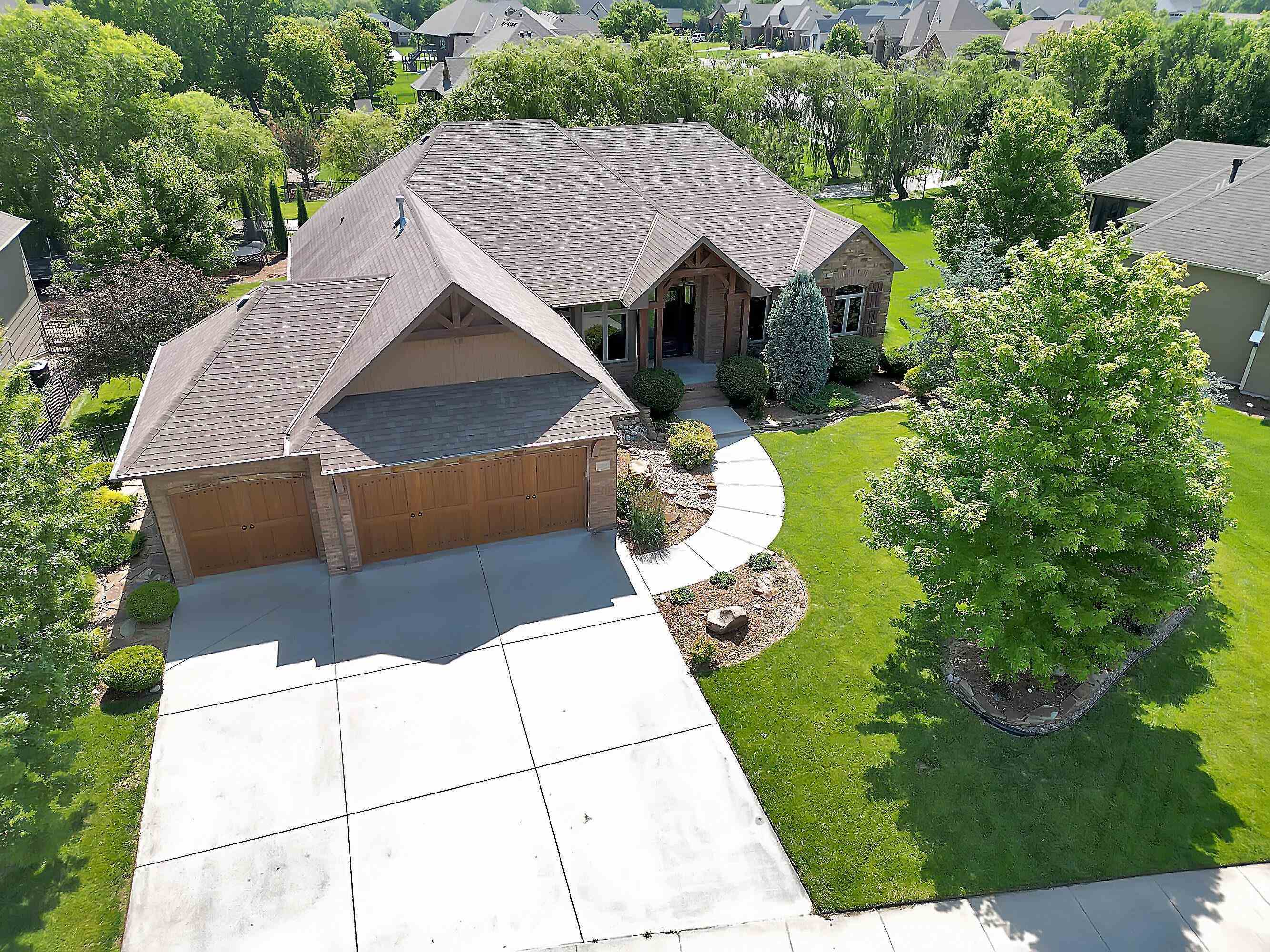 Property Photo: 4024 N Fiddlers Cove St KS 67101