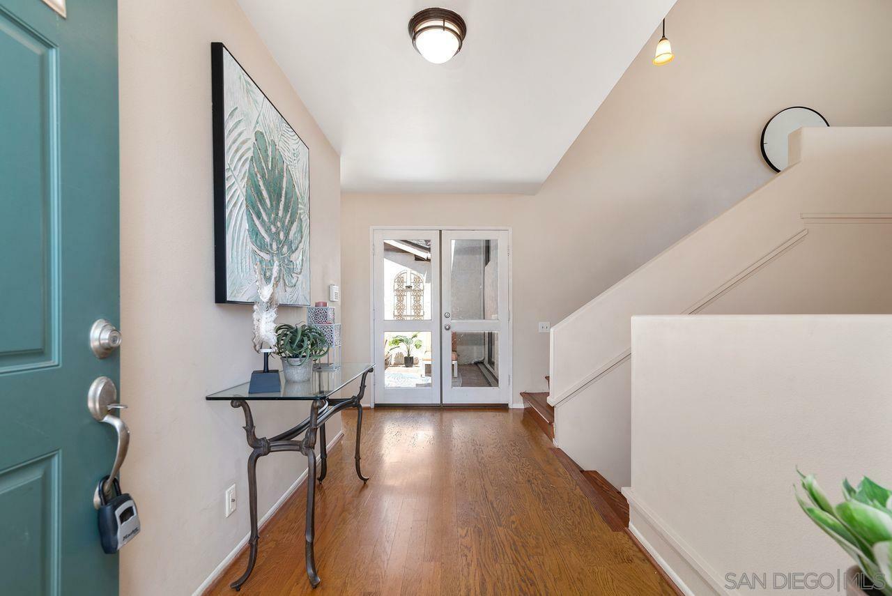 Property Photo:  1541 Vaquero Gln  CA 92026 
