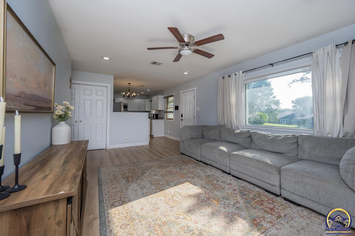 Property Photo: 3001 NE Quincy St KS 66617