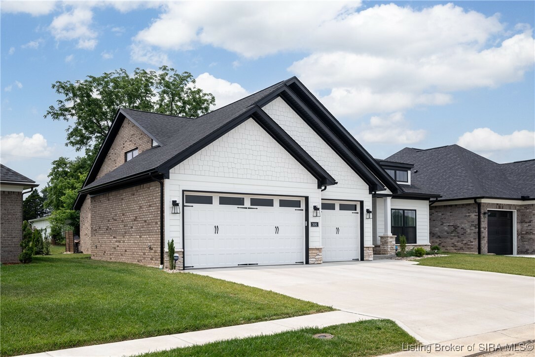 Property Photo: 3081 Bridlewood Lane IN 47150