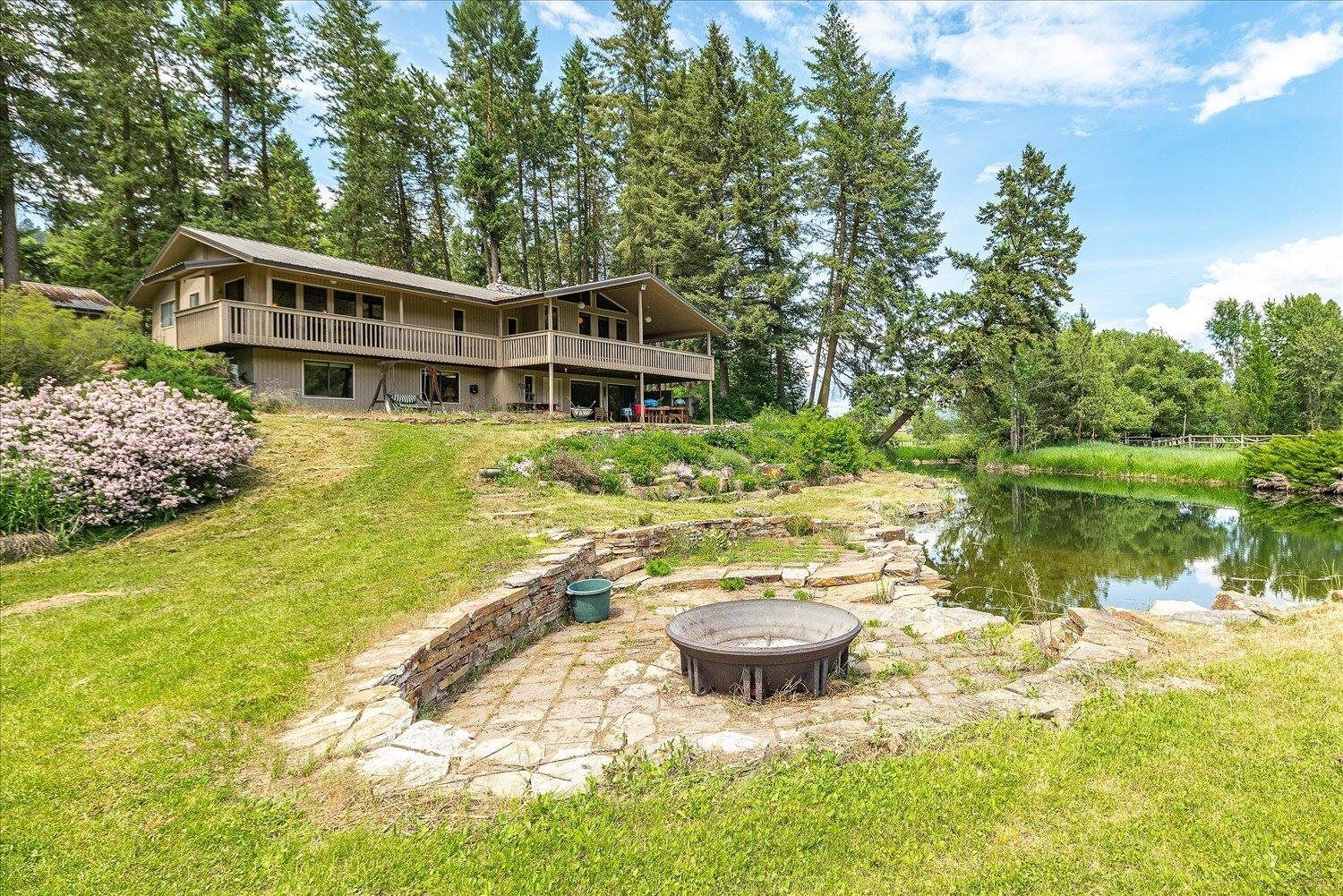 Property Photo: 512 Williams Lake Rd WA 99114