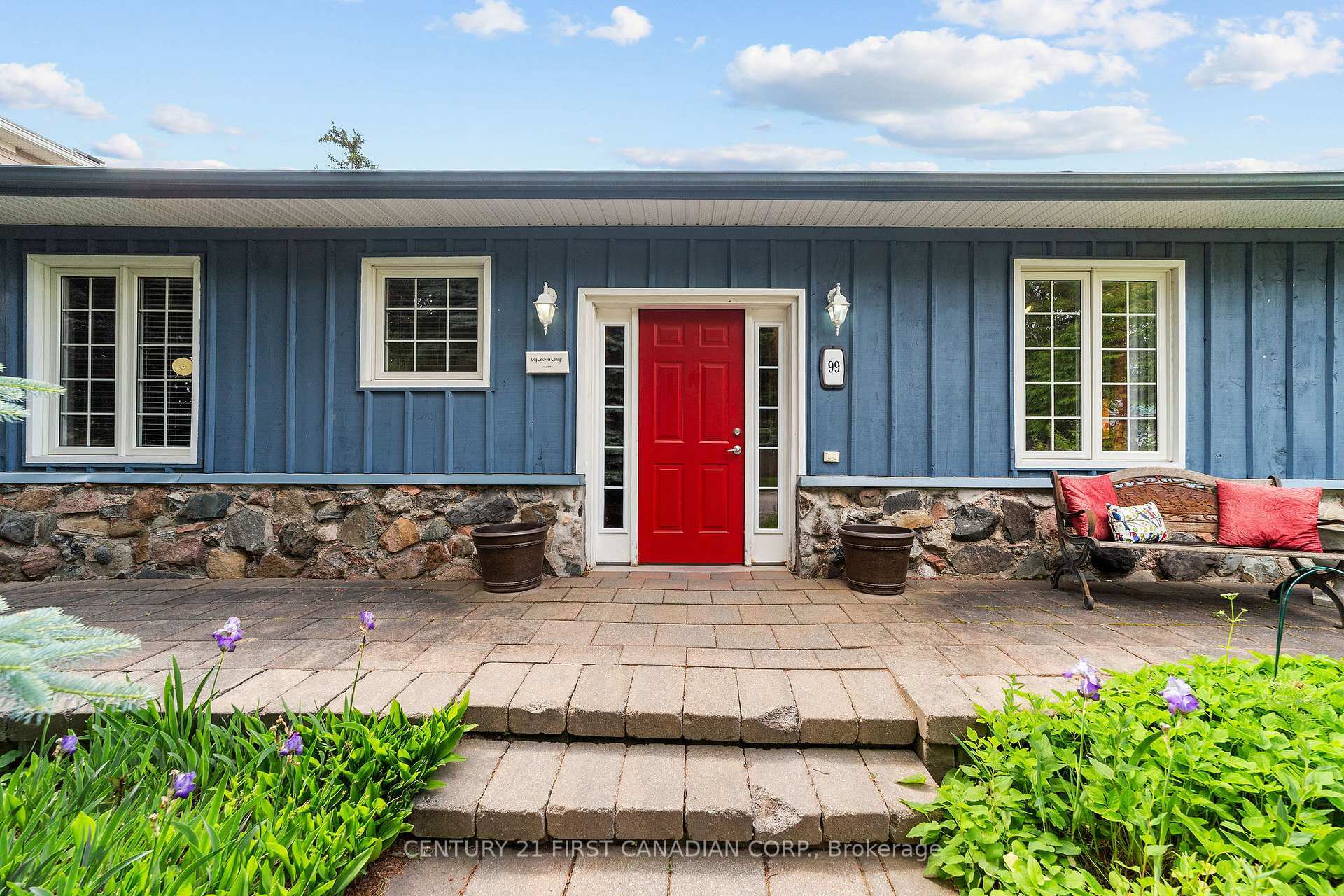 Property Photo: 99 Duchess Avenue ON N0M 2J0