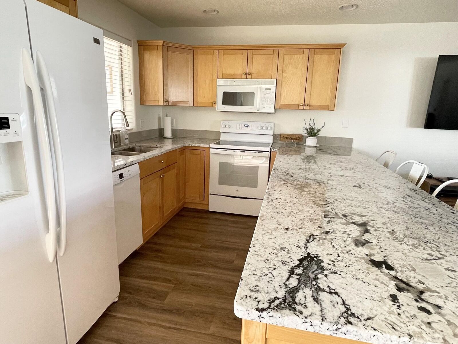 Property Photo: 1845 W Canyon View Dr #1206 UT 84770