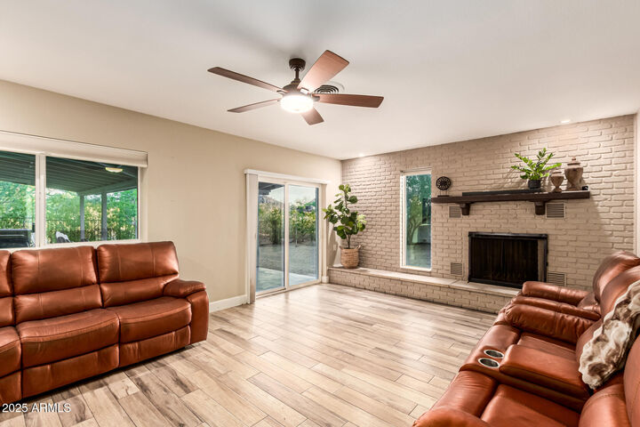 851 E Village Circle Drive N  Phoenix AZ 85022 photo