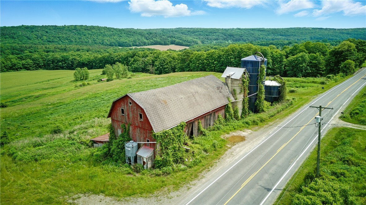Property Photo: 11928 County Route 122 NY 14873