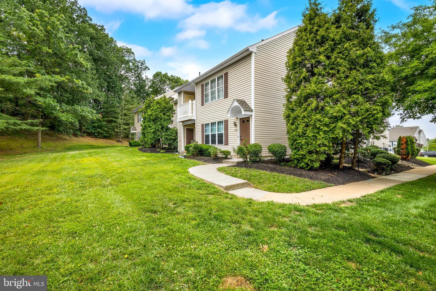 Property Photo: 324 Surrey Court NJ 08080