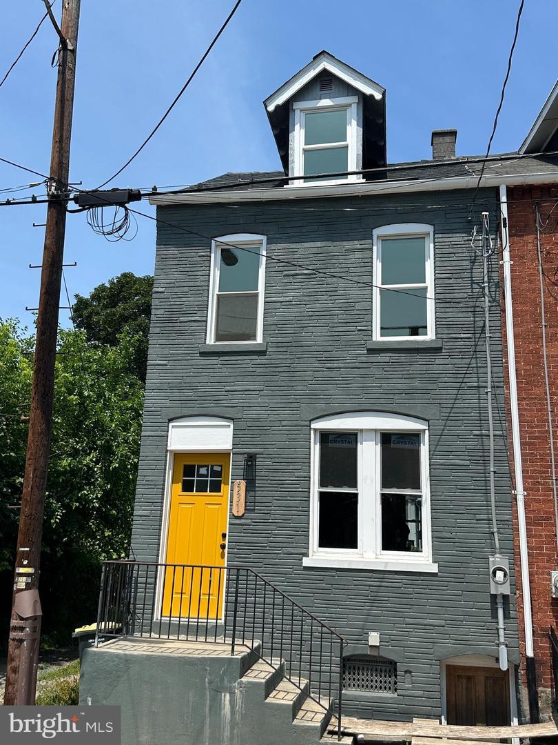 Property Photo: 531 Lafayette Street PA 17603