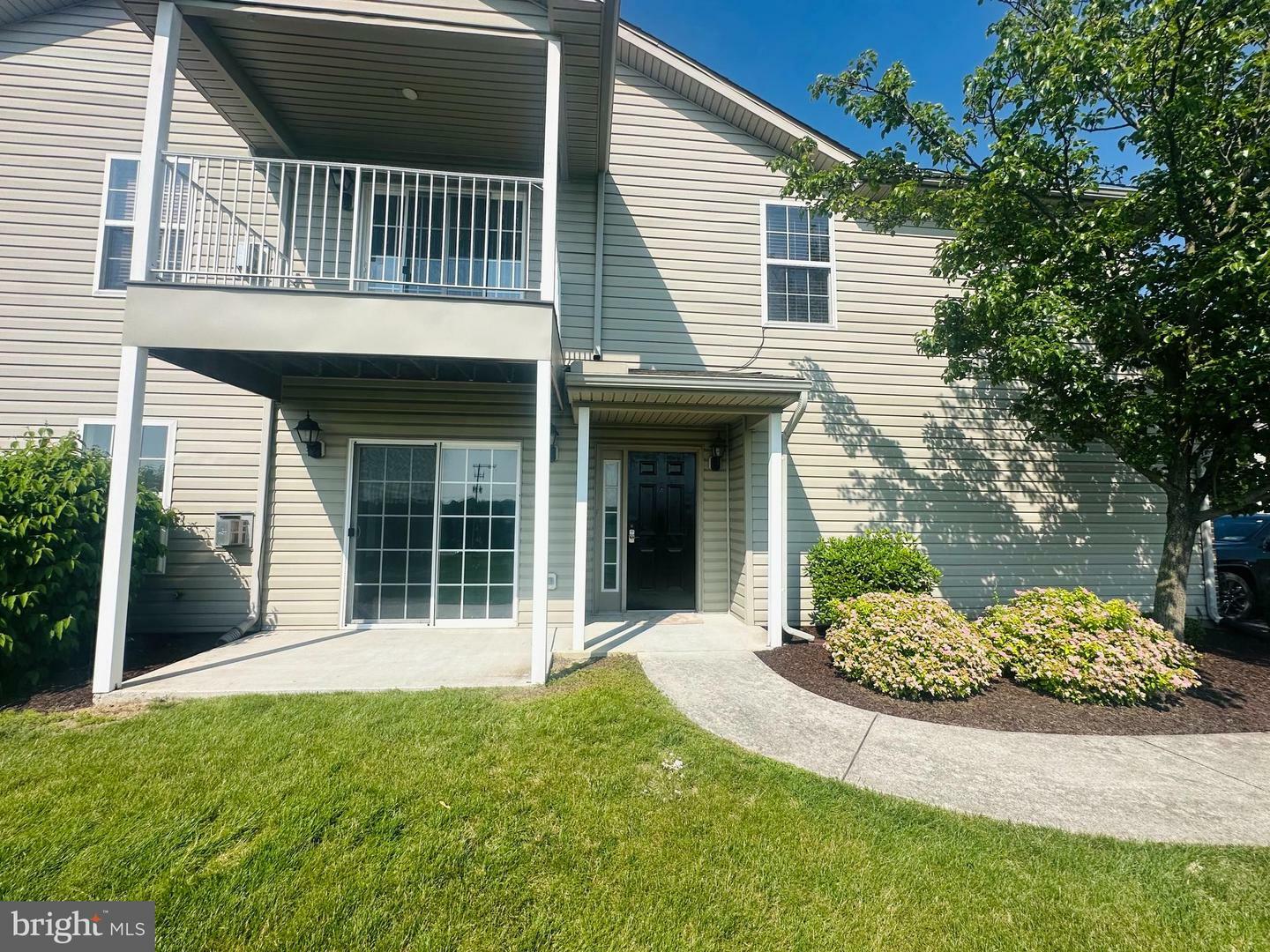 Property Photo: 119 Hawk Court PA 17036