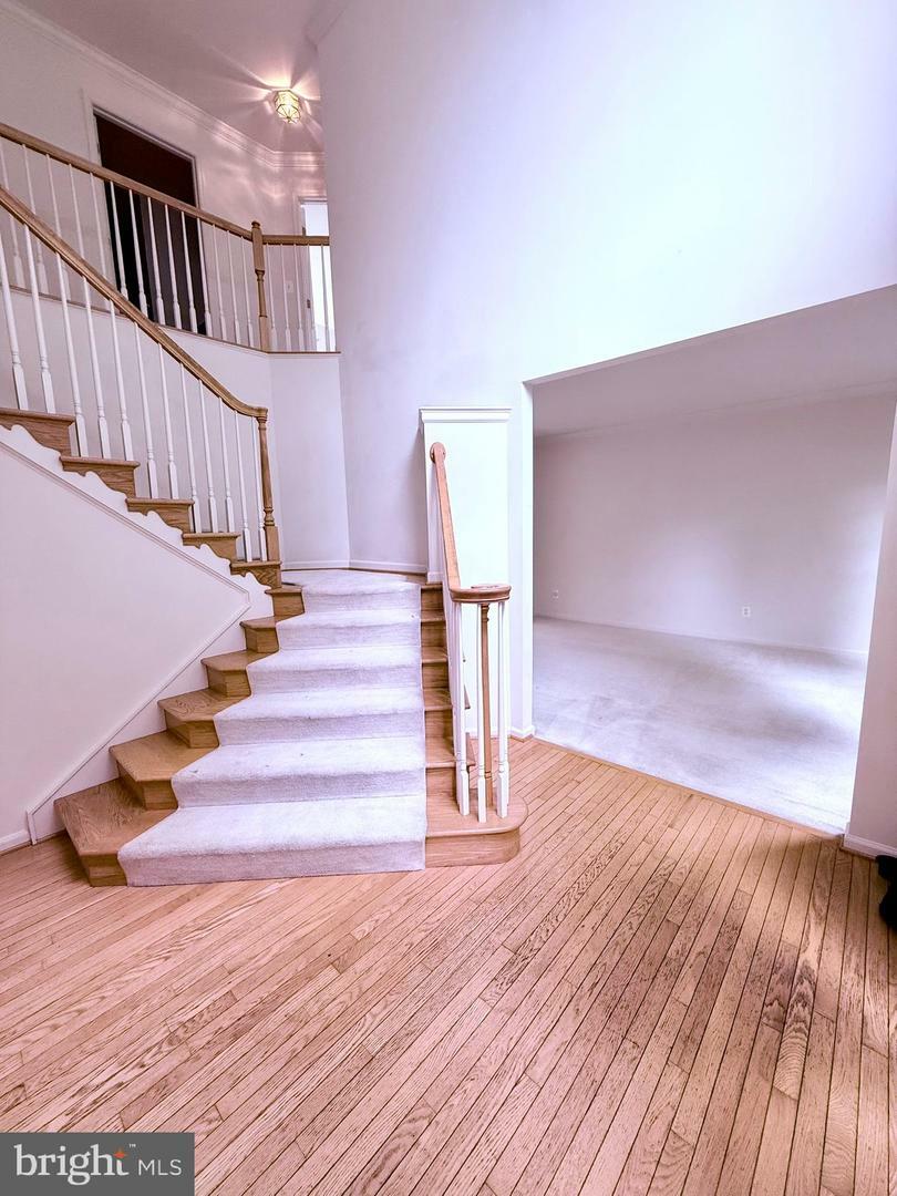 Property Photo: 314 Singleton Circle VA 20186