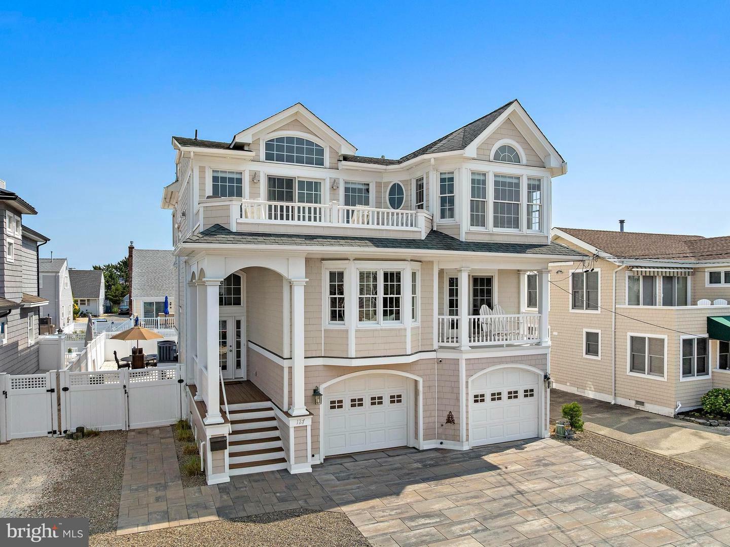 127 W New Jersey Avenue  Long Beach Township NJ 08008 photo
