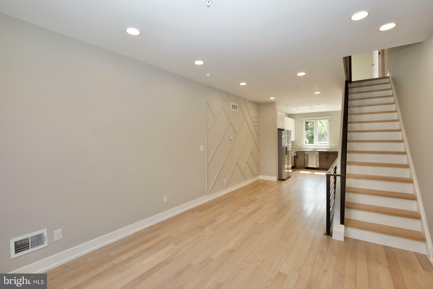 Property Photo: 2417 N Hancock Street PA 19133