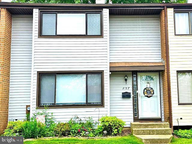 857 Jamestown Rd  East Windsor NJ 08520 photo