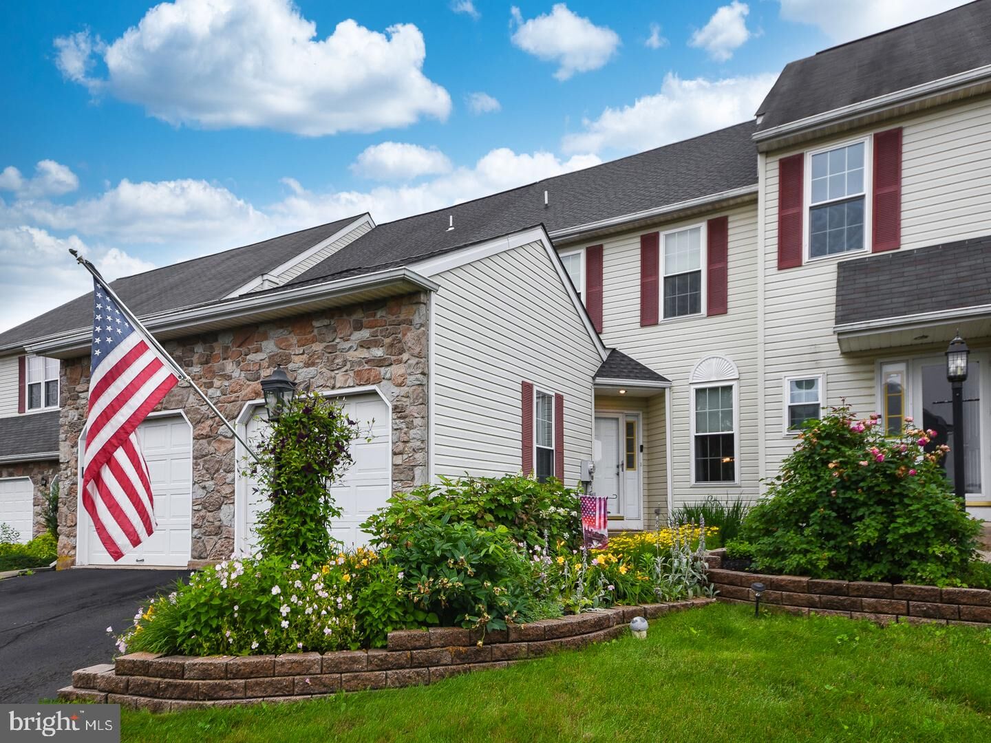 Property Photo:  81 Misty Meadow  PA 18944 