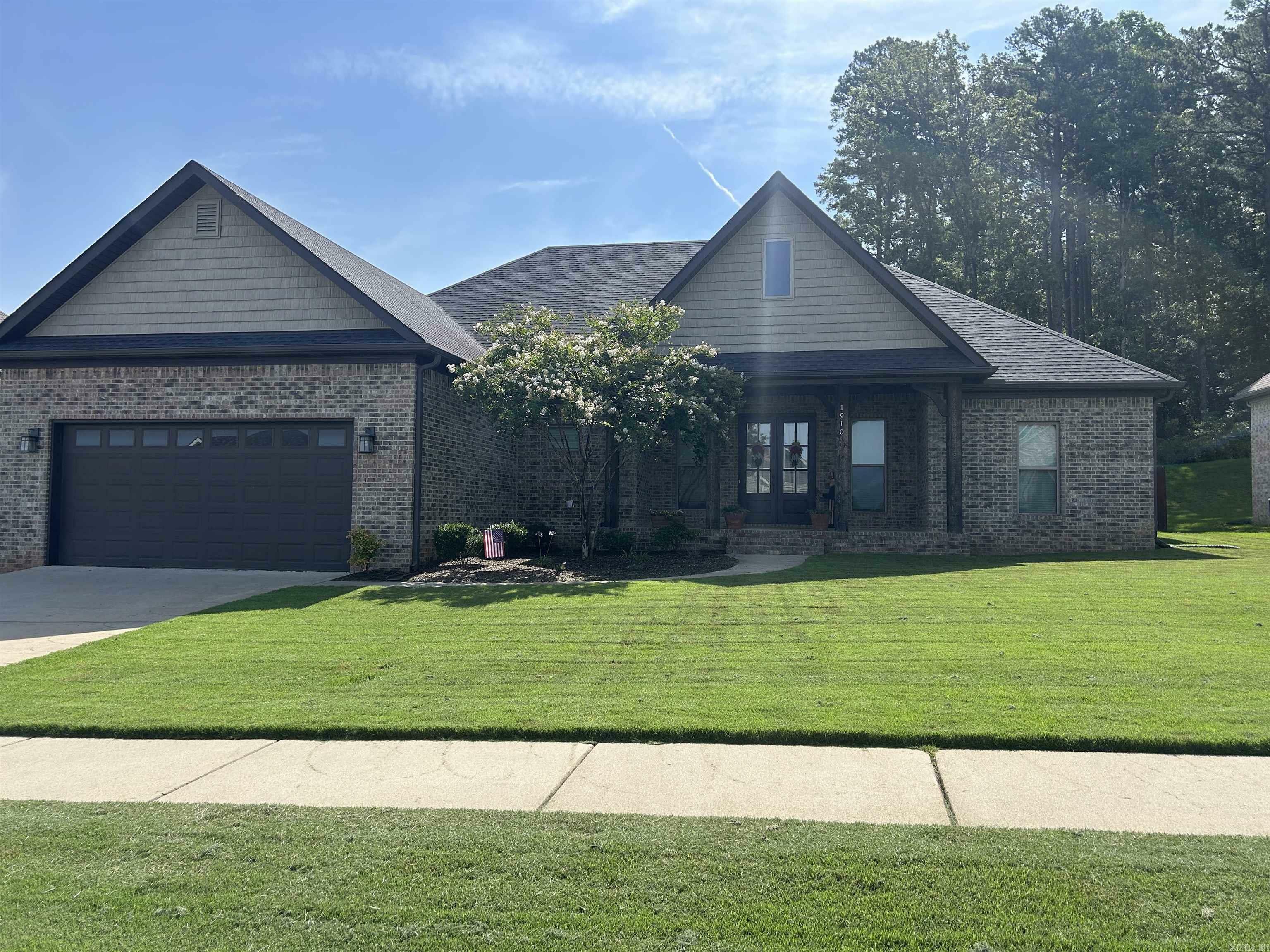 Property Photo: 1910 Josh Drive AR 72034