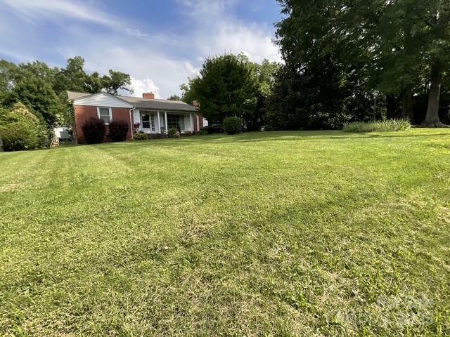 Property Photo: 621 N Craige Street 25 &Amp 27 NC 28144