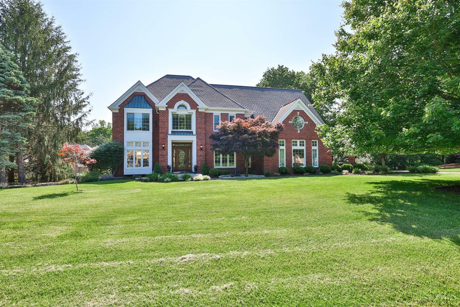 Property Photo: 6627 Saddlebrook Court OH 45140