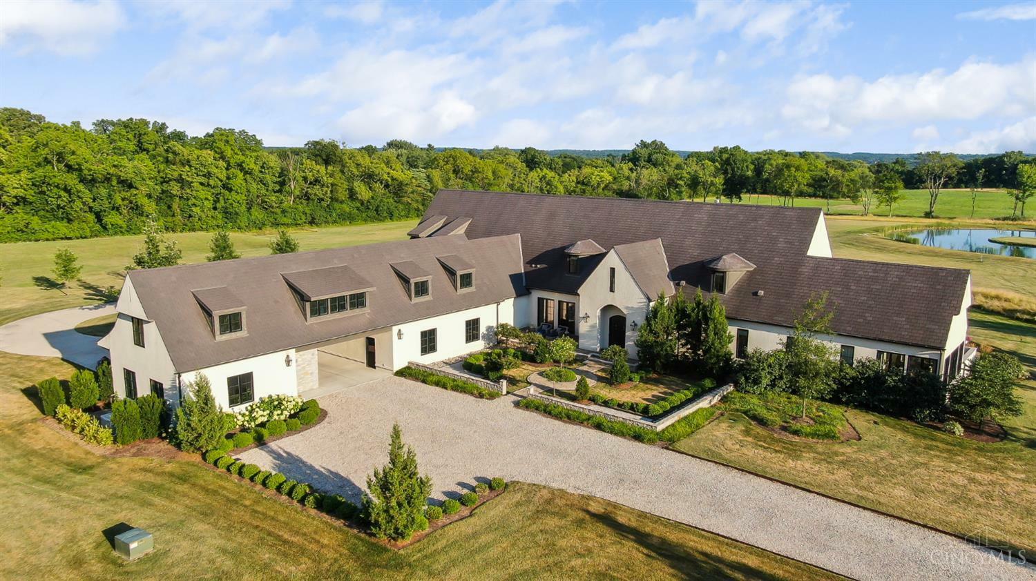 Property Photo: 7940 Bunnell Hill OH 45066