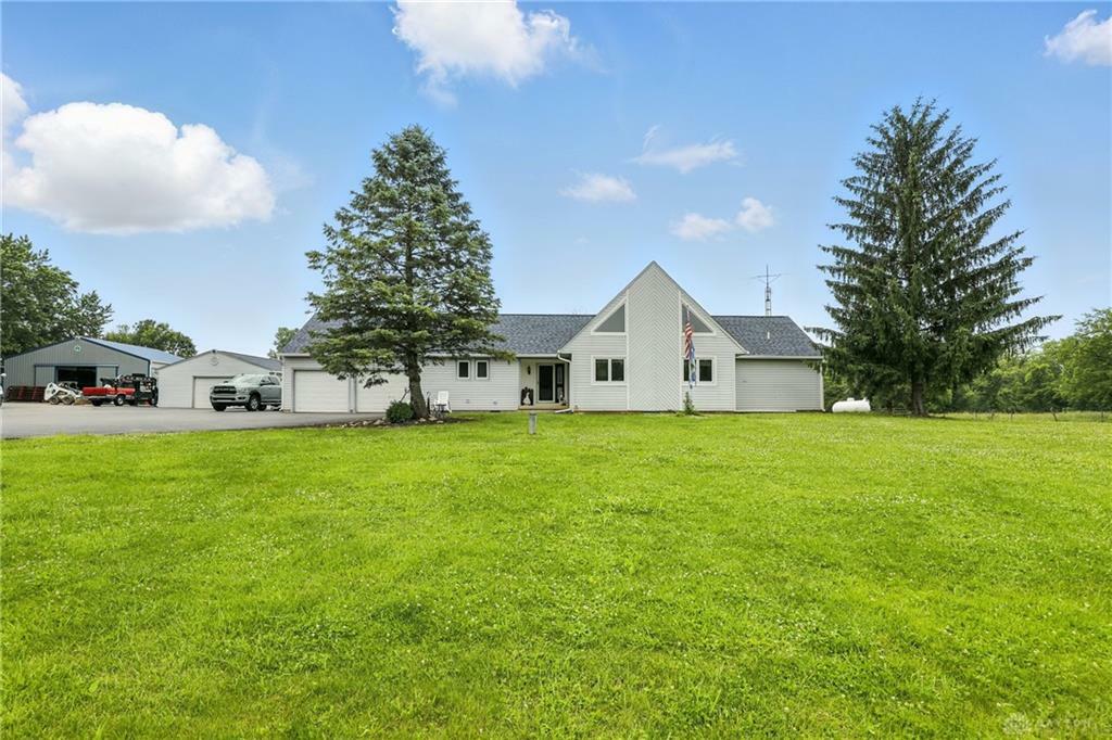Property Photo: 15600 Dechant Road OH 45325