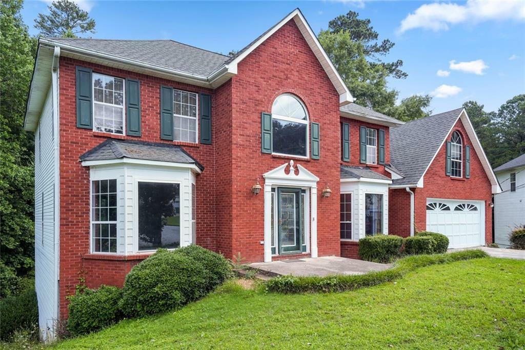 Property Photo: 1553 Smithson Court GA 30058