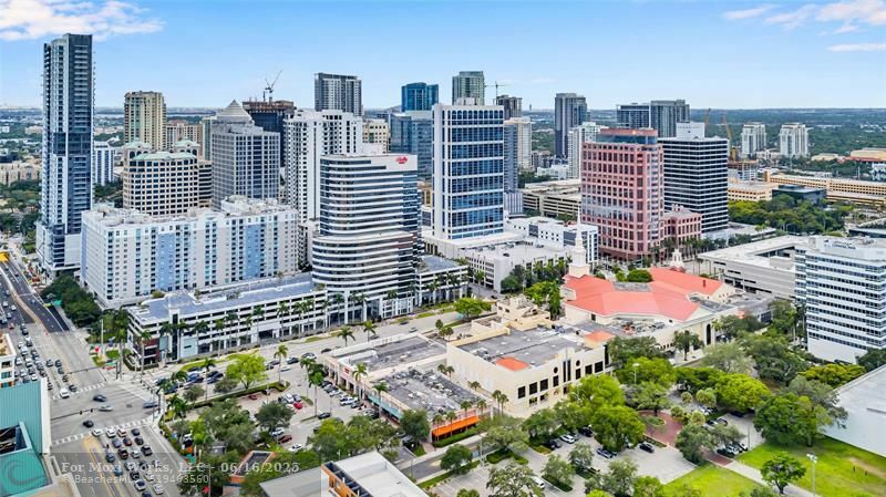Property Photo: 350 SE 2nd St 1450 FL 33301