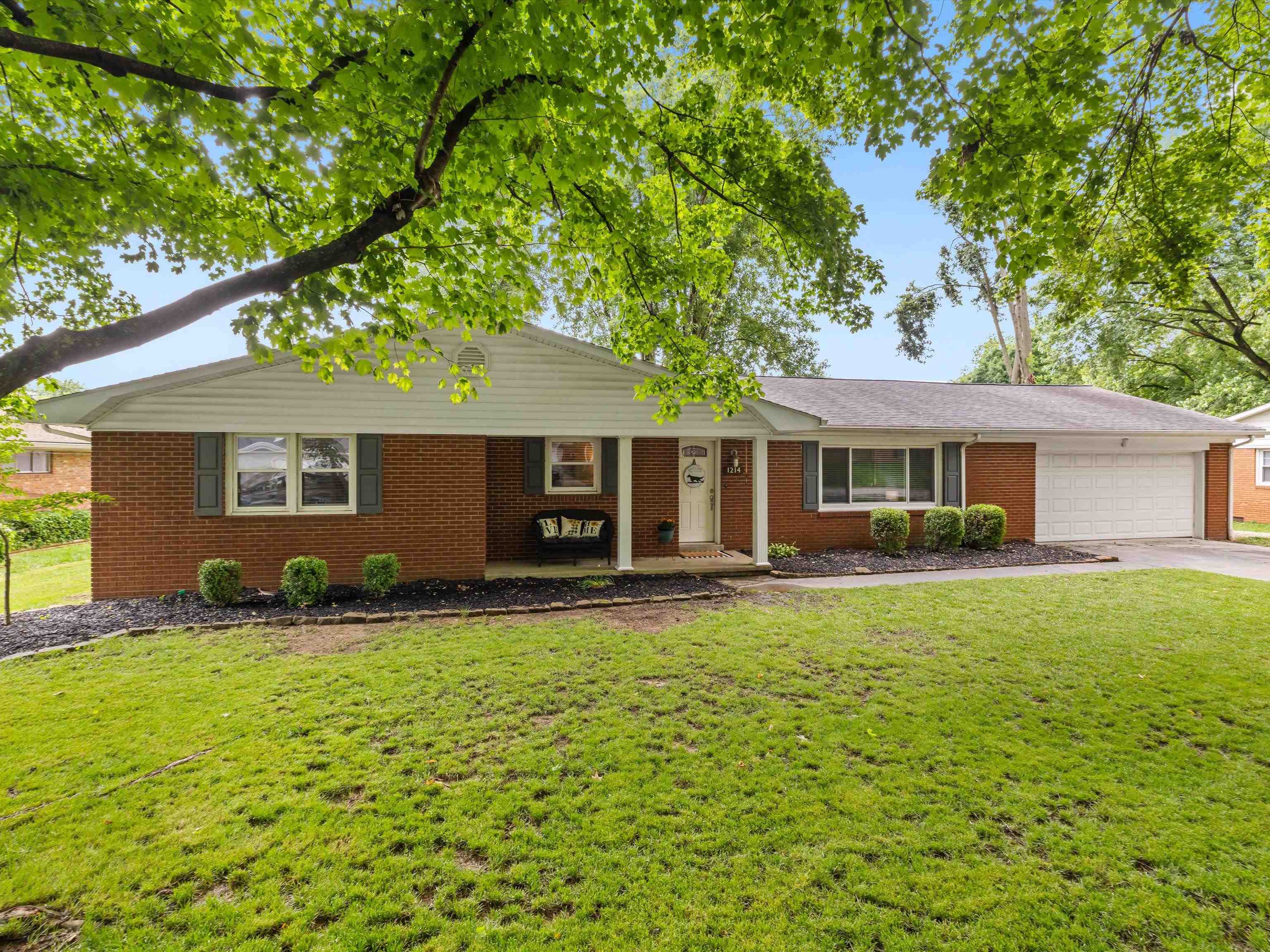 Property Photo: 1214 Glenshiel Dr. KY 42420