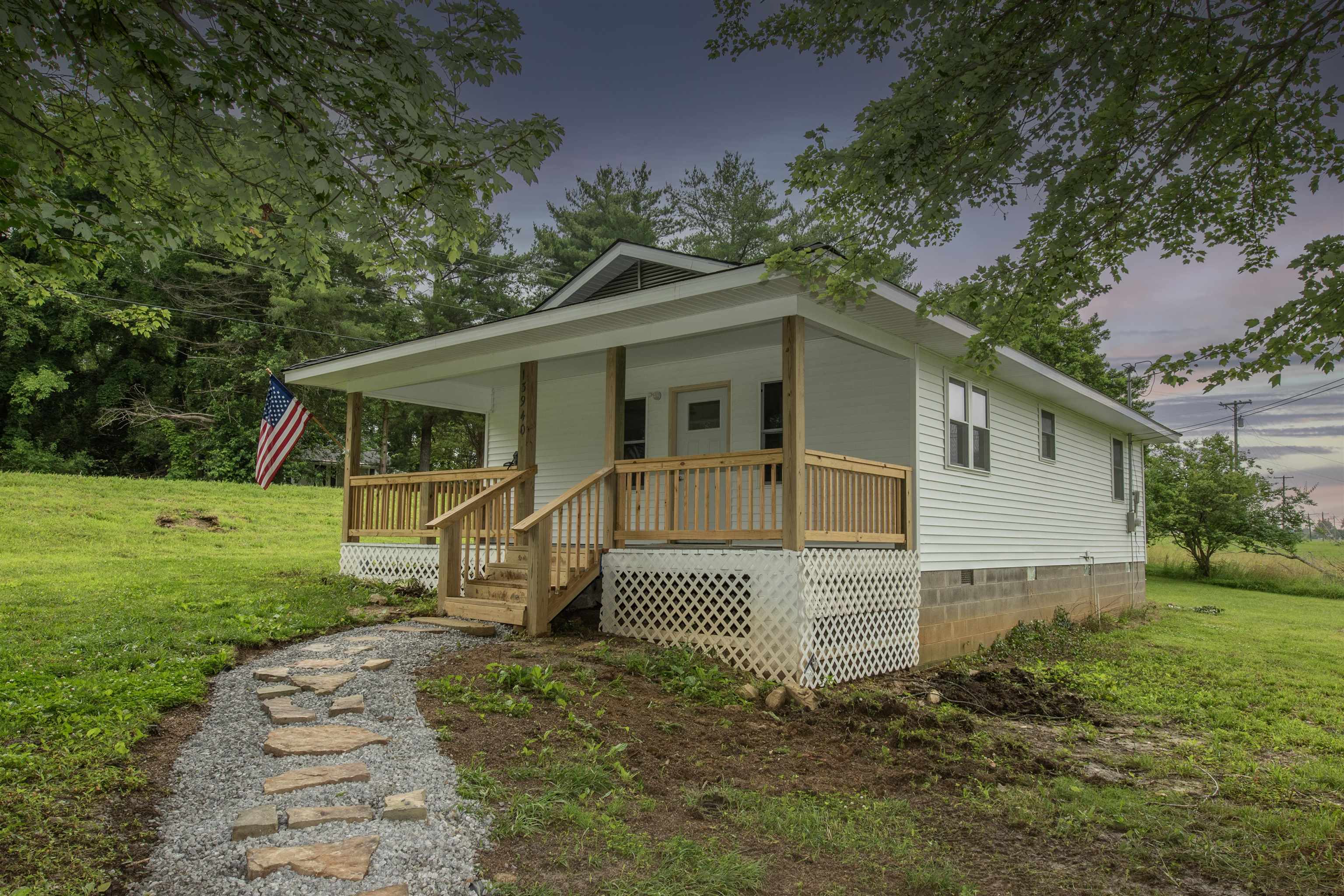Property Photo: 13940 Highway 41 #Alt KY 42406